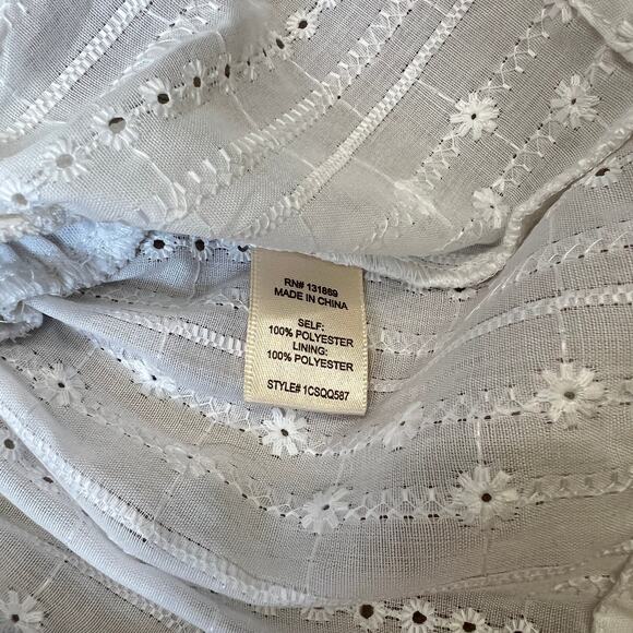 Thirty Thirty LA White Eyelet Crop Top Size XS - Picture 9 of 10